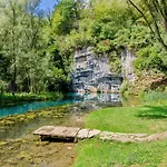 Chalet Homestead Bahor With Whirlpool - Happy