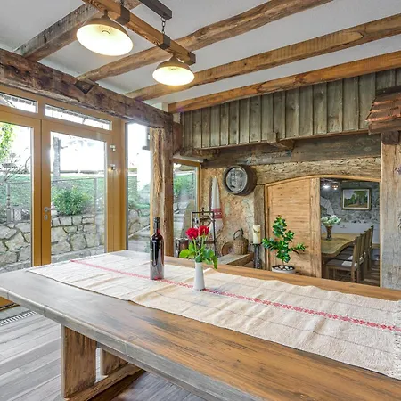 Homestead Bahor With Whirlpool - Happy *