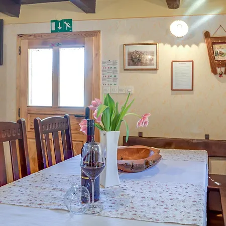 Homestead Bahor With Whirlpool - Happy Chalet *