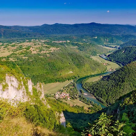 Homestead Bahor With Whirlpool - Happy Chalet Črnomelj