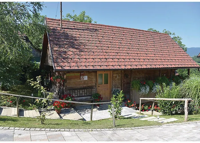 Homestead Bahor With Whirlpool - Happy Chalet