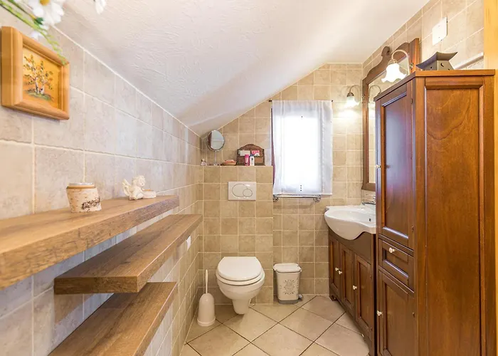 شاليه Homestead Bahor With Whirlpool - Happy *